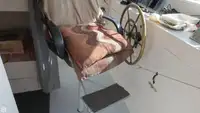 Nava de pescuit tip trauler de vânzare