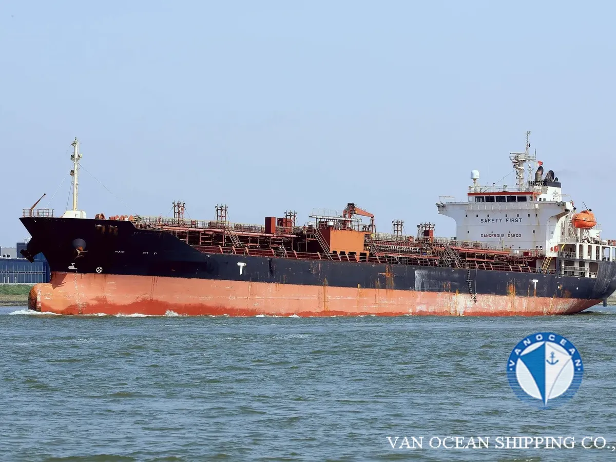 Tanc petrolier / chimic de vânzare