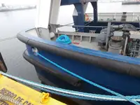 Nava de containere de vânzare
