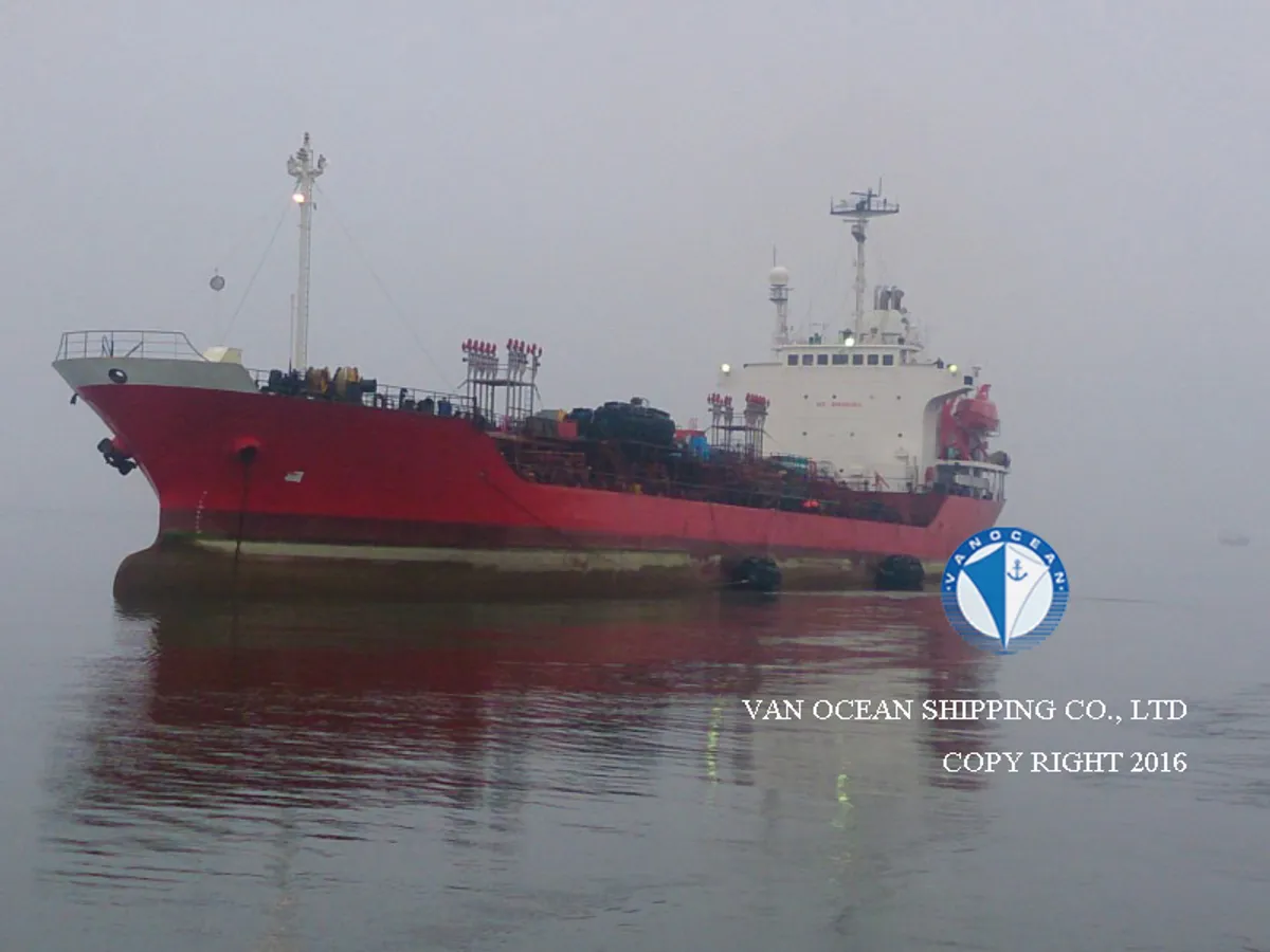 Tanc petrolier / chimic de vânzare