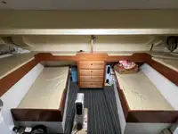Nava de pescuit tip trauler de vânzare