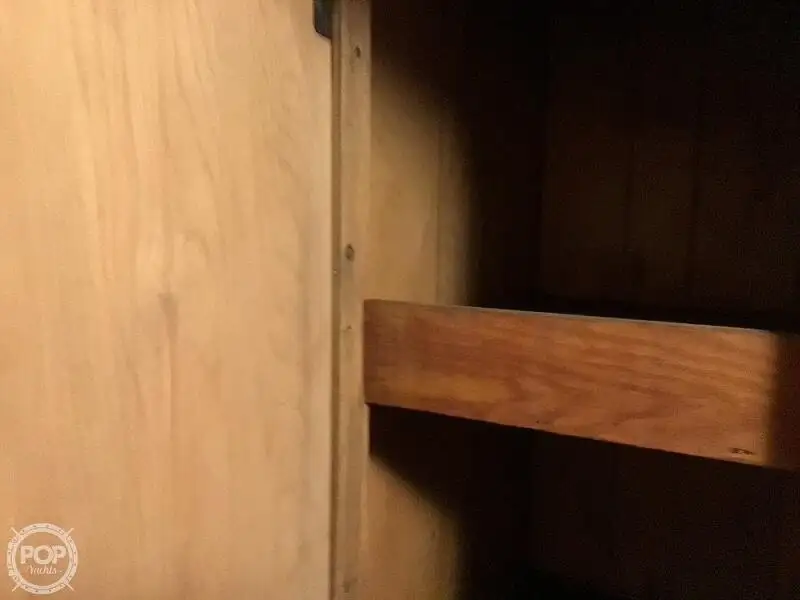 Nava de pescuit tip trauler de vânzare