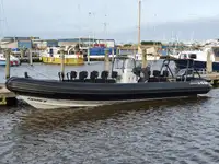 Nava de containere de vânzare