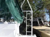 Nava de pescuit tip trauler de vânzare