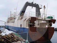 Nava de pescuit tip trauler de vânzare