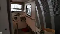 Nava de pescuit tip trauler de vânzare