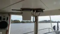 Nava de pescuit tip trauler de vânzare