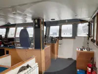 Nava de pescuit cu plase tip traul de vânzare