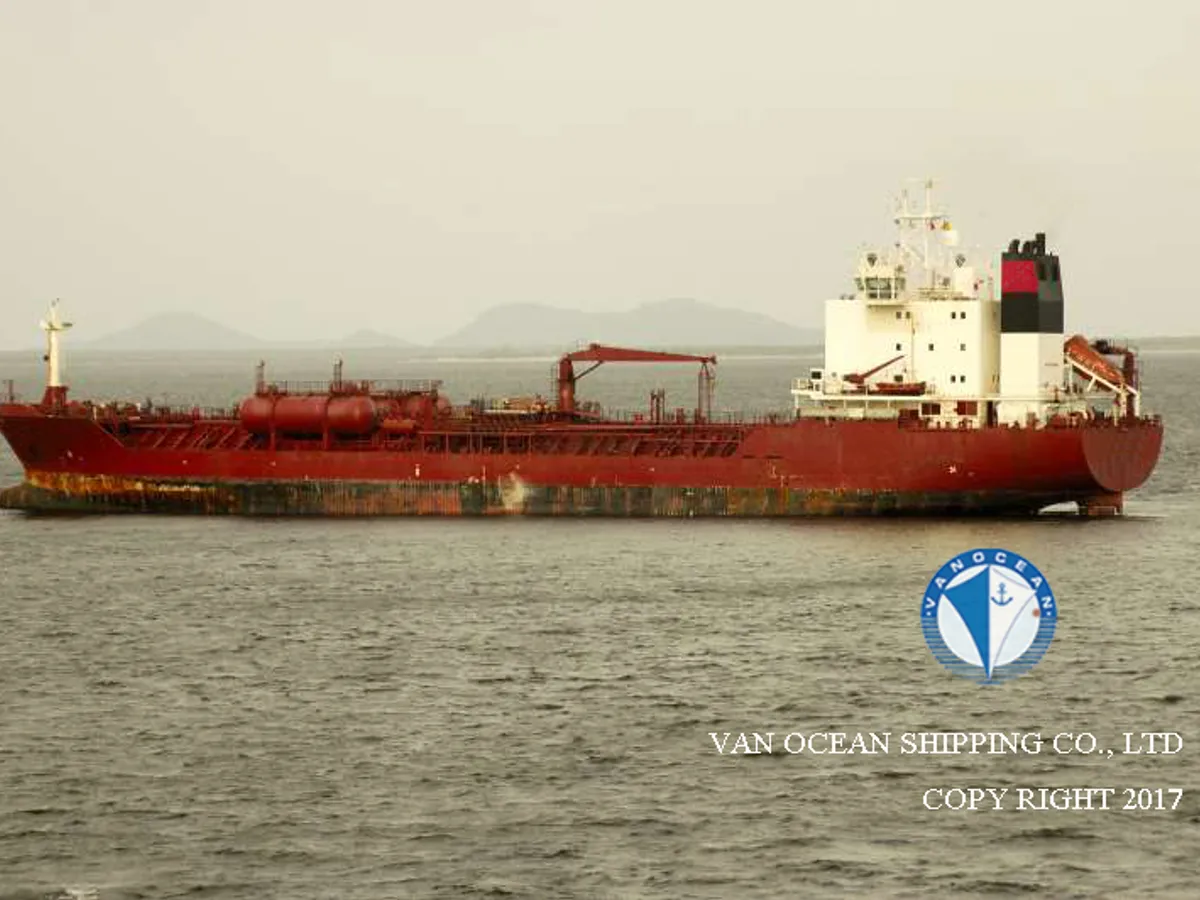 Tanc petrolier / chimic de vânzare
