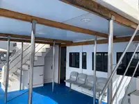 Catamaran de vânzare