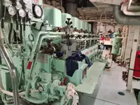 Nava de pescuit cu linii lungi de vânzare