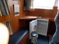 Nava de pescuit tip trauler de vânzare