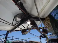 Nava de pescuit tip trauler de vânzare