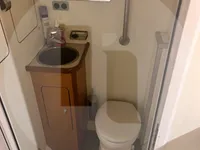 Navă de sondaj de vânzare