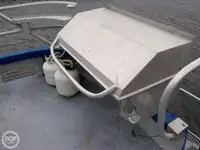 Șalupă de vânzare