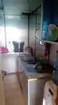 Ambarcațiune de debarcare, cu rezervoare de vânzare