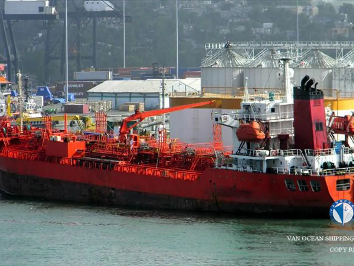 Tanc petrolier / chimic de vânzare