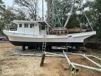 Trawler de vânzare