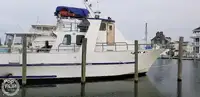 Nava de pescuit tip trauler de vânzare