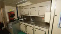 Navă de transport echipaj de vânzare