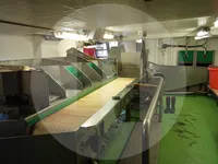 Nava de pescuit tip trauler de vânzare