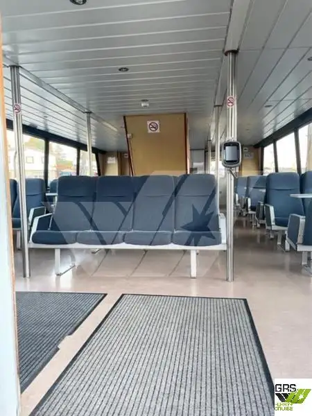 Navă de feribot de vânzare