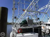 Nava de pescuit tip trauler de vânzare
