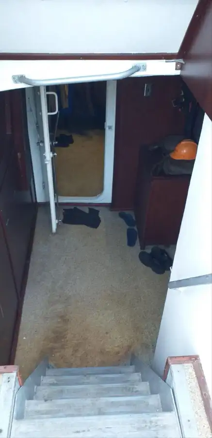 Navă de transport echipaj de vânzare