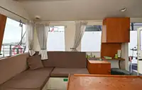 Catamaran de vânzare