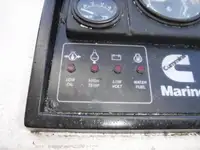 Nava de pescuit tip trauler de vânzare