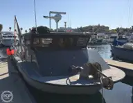Nava de pescuit tip trauler de vânzare