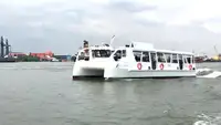 Catamaran de vânzare