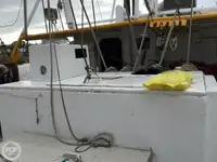 Nava de pescuit tip trauler de vânzare