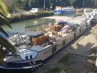 Barjă de vânzare