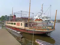 Navă de feribot de vânzare