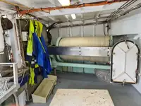 Nava de pescuit cu linii lungi de vânzare