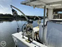 Nava de pescuit tip trauler de vânzare