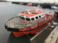 Catamaran de vânzare