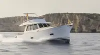 Nava de pescuit tip trauler de vânzare