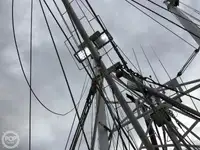 Nava de pescuit tip trauler de vânzare