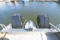 Catamaran de vânzare