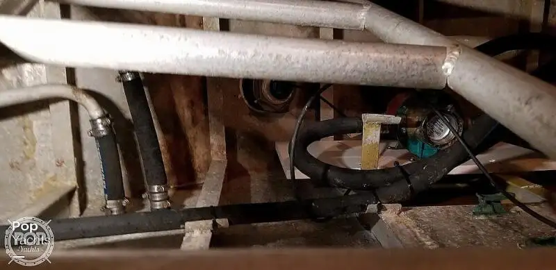 Nava de pescuit tip trauler de vânzare
