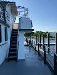 Navă de croazieră și feribot de vânzare