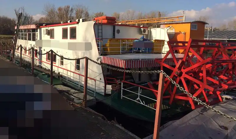 Nava container de vânzare