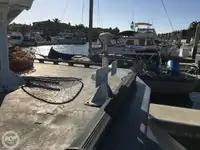 Nava de pescuit tip trauler de vânzare