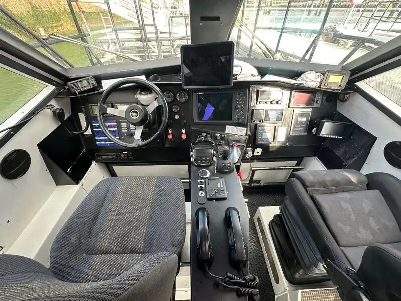Navă pilot de vânzare