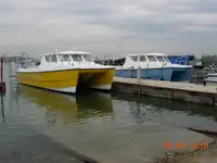 Catamaran de vânzare