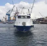 Nava de pasageri de vânzare