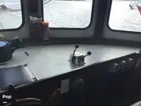 Nava de pescuit tip trauler de vânzare