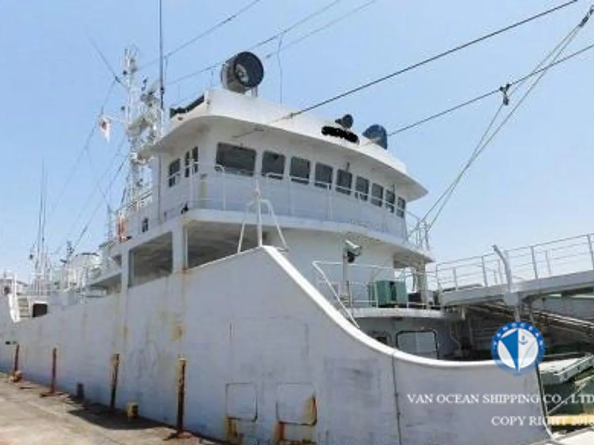 Nava de pescuit cu linii lungi de vânzare